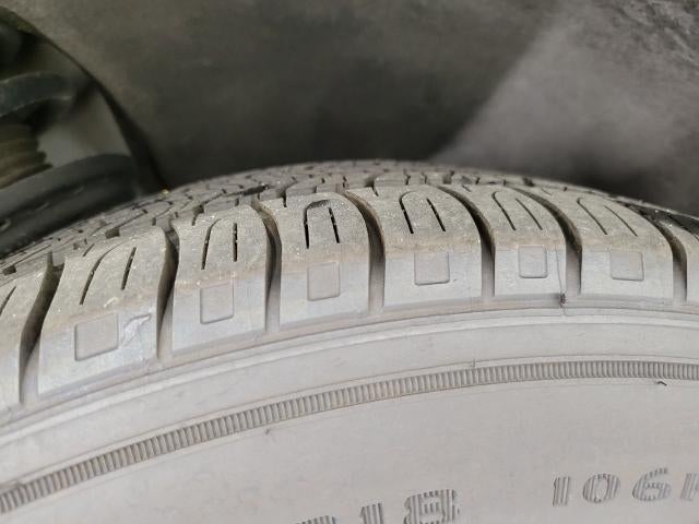 2023 GMC Acadia AWD 4dr SLE