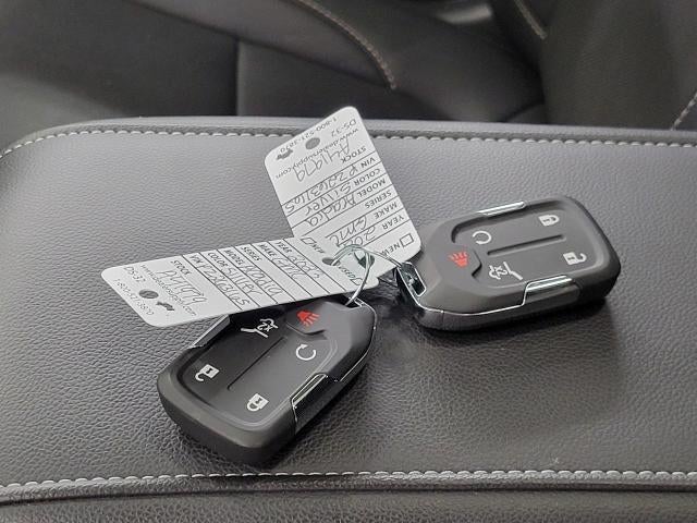 2023 GMC Acadia AWD 4dr SLT