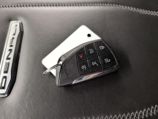2025 GMC Yukon 4WD 4dr Denali