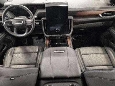 2025 GMC Yukon 4WD 4dr Denali