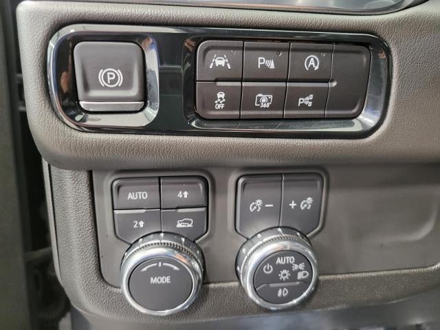 2025 GMC Yukon XL 4WD 4dr Denali