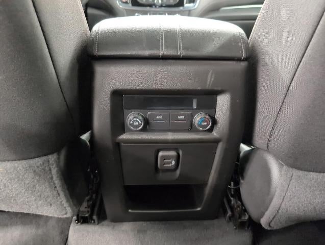 2023 Chevrolet Traverse FWD 4dr LT Cloth w/1LT