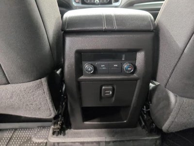 2023 Chevrolet Traverse AWD 4dr LT Cloth w/1LT