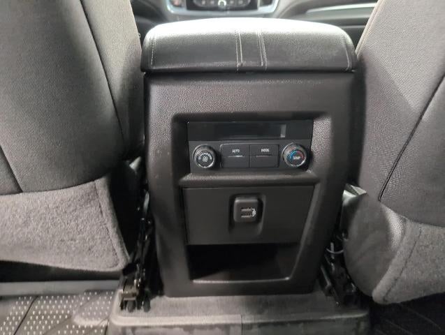 2023 Chevrolet Traverse AWD 4dr LT Cloth w/1LT