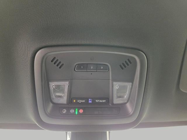 2023 Chevrolet Traverse AWD 4dr LT Cloth w/1LT