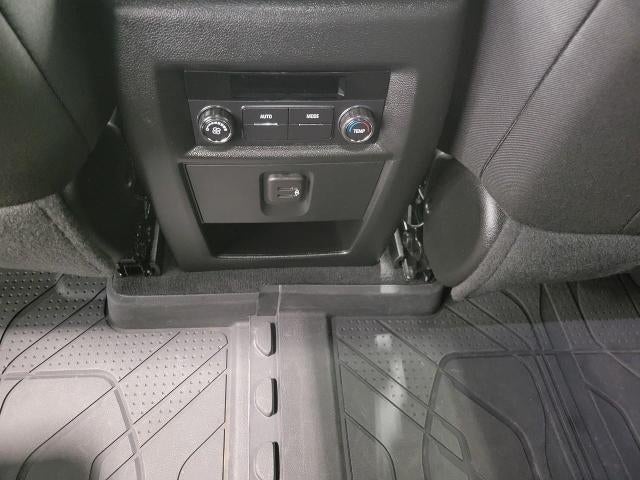 2023 Chevrolet Traverse AWD 4dr LT Cloth w/1LT