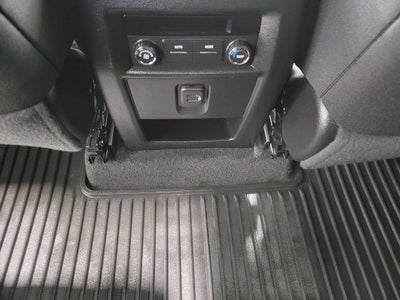2023 Chevrolet Traverse AWD 4dr LT Cloth w/1LT