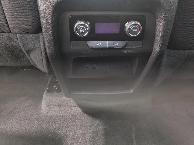 2025 Chevrolet Traverse AWD 4dr LT w/2LT