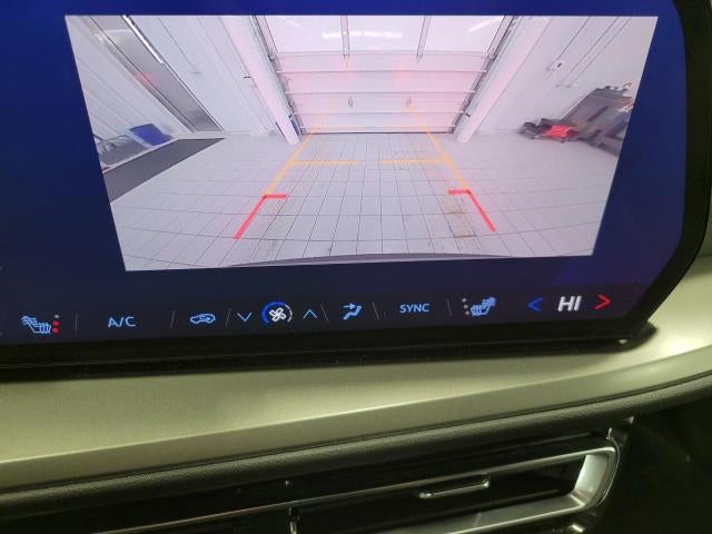 2025 Chevrolet Traverse AWD 4dr LT w/2LT