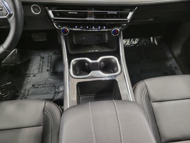 2025 Chevrolet Traverse AWD 4dr LT w/2LT