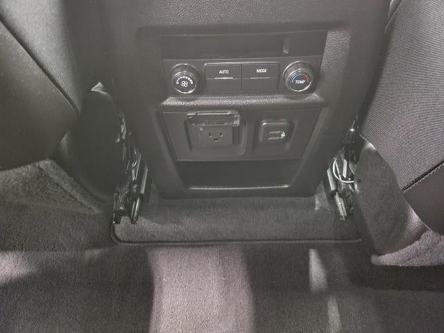 2023 Chevrolet Traverse AWD 4dr LT Leather