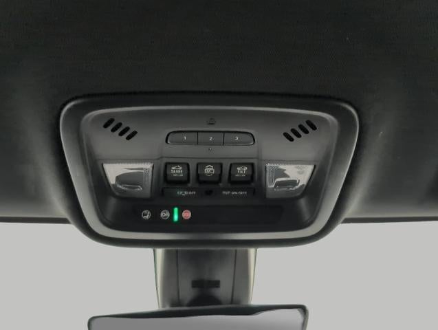 2023 Chevrolet Traverse AWD 4dr RS