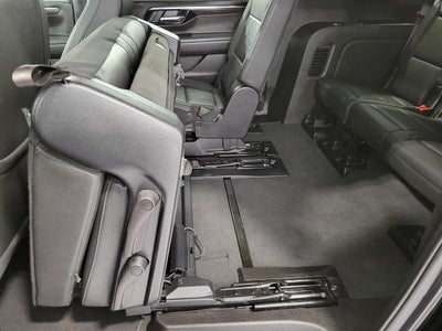 2025 Chevrolet Suburban 4WD 4dr Z71