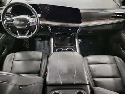 2025 Chevrolet Suburban 4WD 4dr Z71