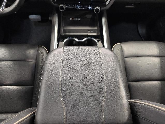 2025 Chevrolet Suburban 4WD 4dr Premier