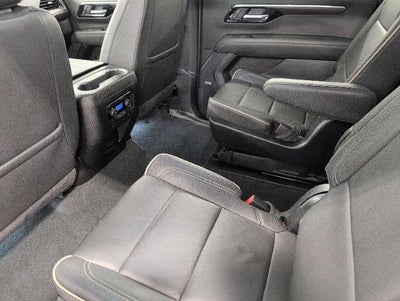 2025 Chevrolet Suburban 4WD 4dr Premier