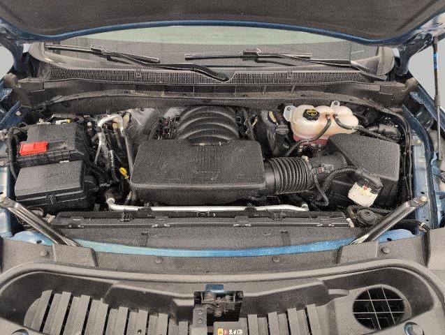 2025 Chevrolet Suburban 4WD 4dr Premier