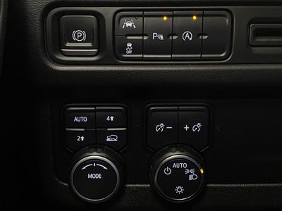 2023 Chevrolet Suburban 4WD 4dr RST
