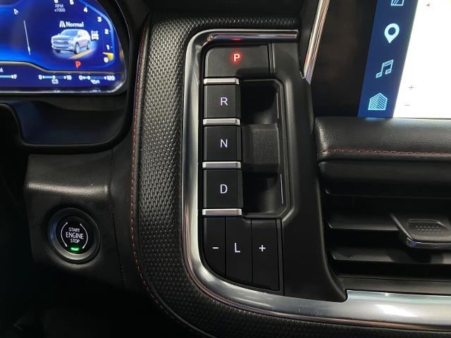 2023 Chevrolet Suburban 4WD 4dr RST