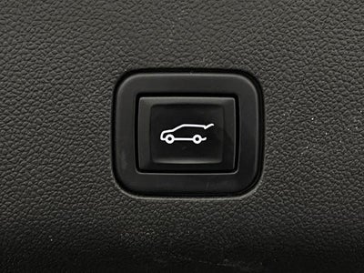 2023 Chevrolet Suburban 4WD 4dr RST