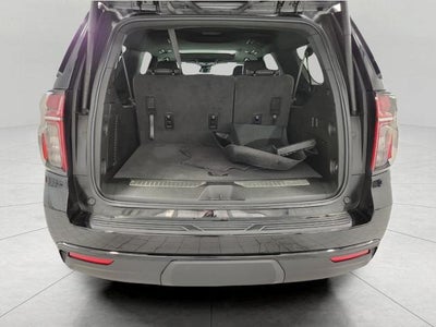 2023 Chevrolet Suburban 4WD 4dr RST
