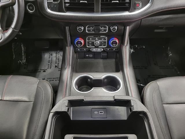 2023 Chevrolet Suburban 4WD 4dr RST