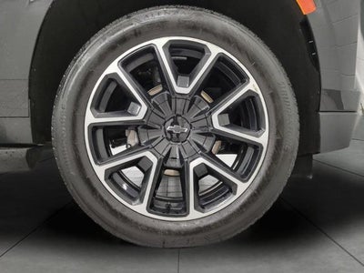 2023 Chevrolet Suburban 4WD 4dr RST