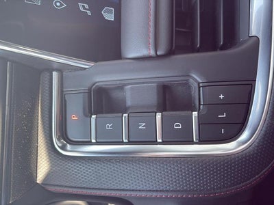 2023 Chevrolet Suburban 4WD 4dr RST