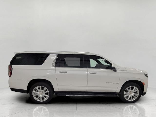 2023 Chevrolet Suburban 4WD 4dr High Country