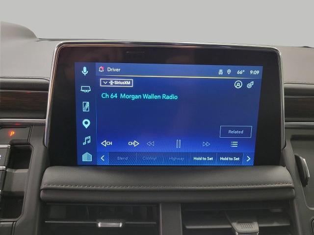 2023 Chevrolet Suburban 4WD 4dr High Country
