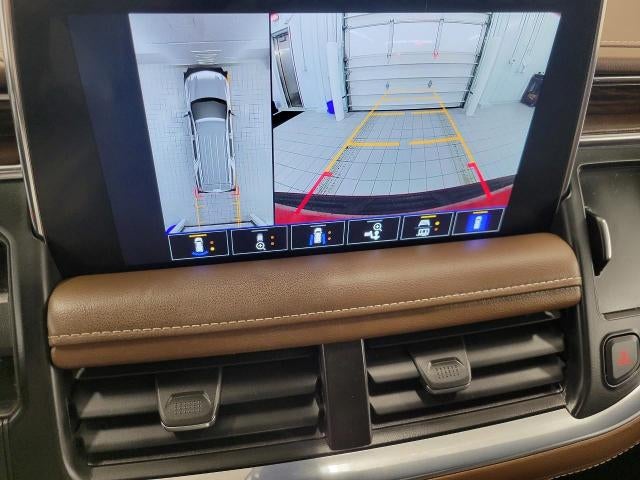 2022 Chevrolet Suburban 4WD 4dr High Country