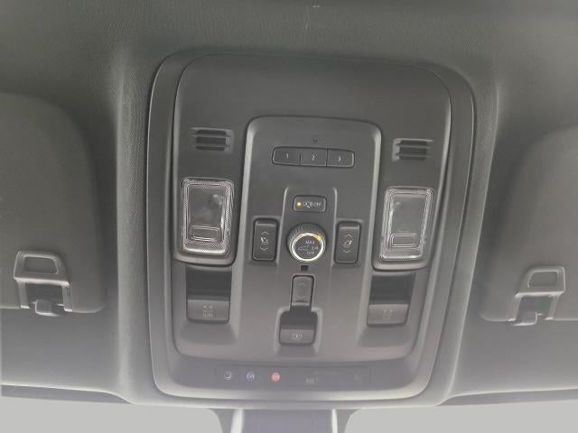 2022 Chevrolet Suburban 4WD 4dr High Country