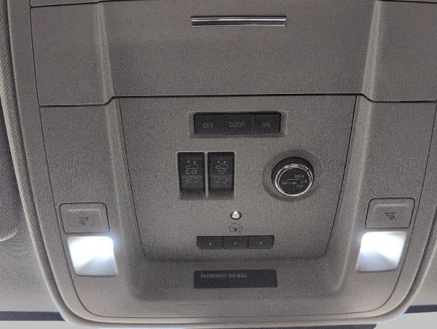 2019 Chevrolet Suburban 4WD 4dr 1500 Premier
