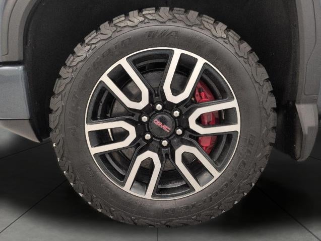 2022 GMC Sierra 1500 Limited 4WD Crew Cab 147 AT4