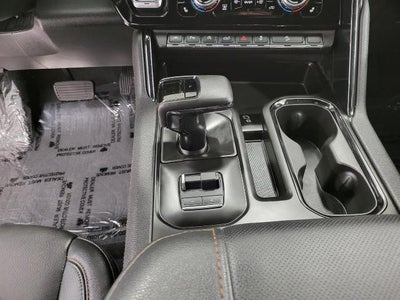 2024 GMC Sierra 1500 4WD Crew Cab 147 AT4