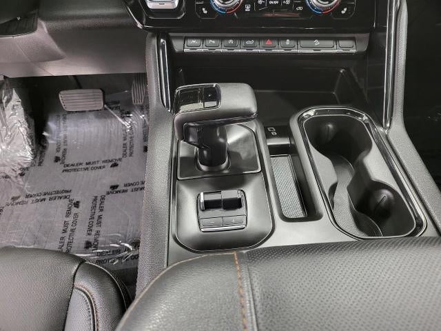 2024 GMC Sierra 1500 4WD Crew Cab 147 AT4