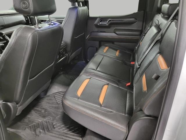 2024 GMC Sierra 1500 4WD Crew Cab 147 AT4
