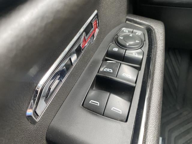 2023 GMC Sierra 1500 4WD Crew Cab 147 AT4