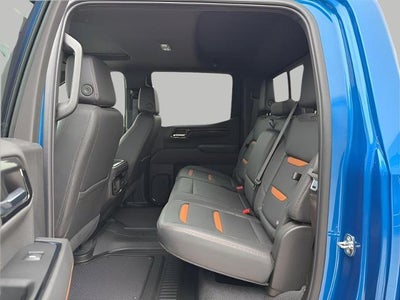 2024 GMC Sierra 1500 4WD Crew Cab 147 AT4