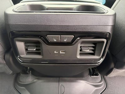 2024 GMC Sierra 1500 4WD Crew Cab 147 AT4