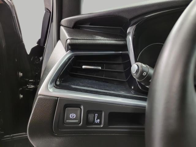 2025 Cadillac XT5 AWD 4dr Premium Luxury