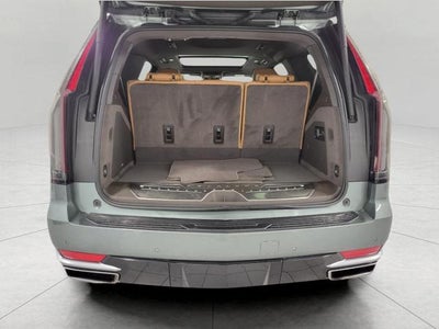 2023 Cadillac Escalade 4WD 4dr Premium Luxury