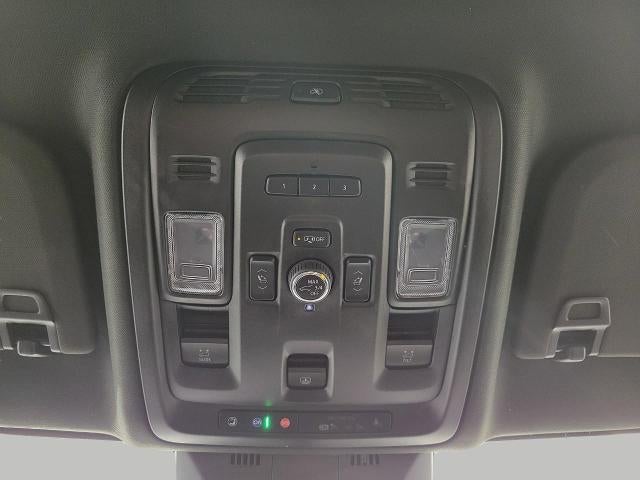 2024 Cadillac Escalade ESV 4WD 4dr Premium Luxury