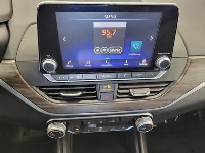 2025 Nissan Altima SV FWD