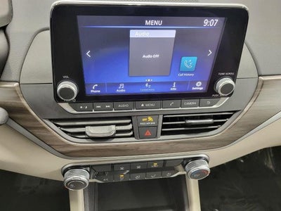 2025 Nissan Altima SV FWD