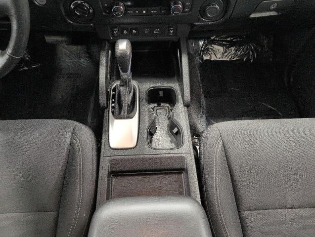 2022 Nissan Frontier Crew Cab 4x4 SV Auto