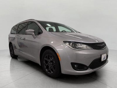 2020 Chrysler Pacifica Touring L FWD