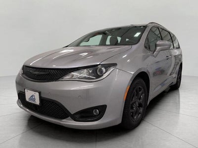 2020 Chrysler Pacifica Touring L FWD