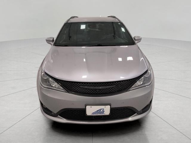 2020 Chrysler Pacifica Touring L FWD