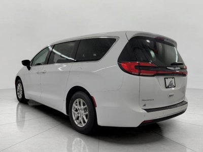 2024 Chrysler Pacifica Touring L FWD